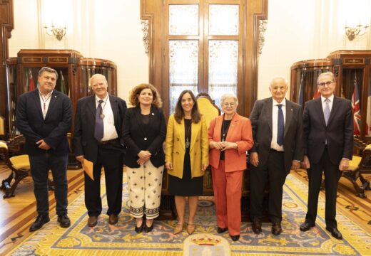 O maxistrado José Luis Seoane Spiegelberg ingresa no Instituto José Cornide de Estudos Coruñeses